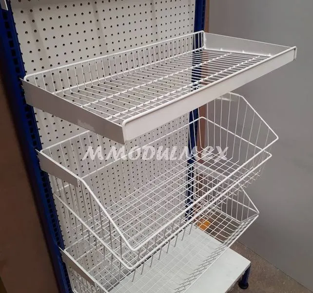 Estantería metálica